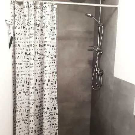 Aqua Kameralny Daire